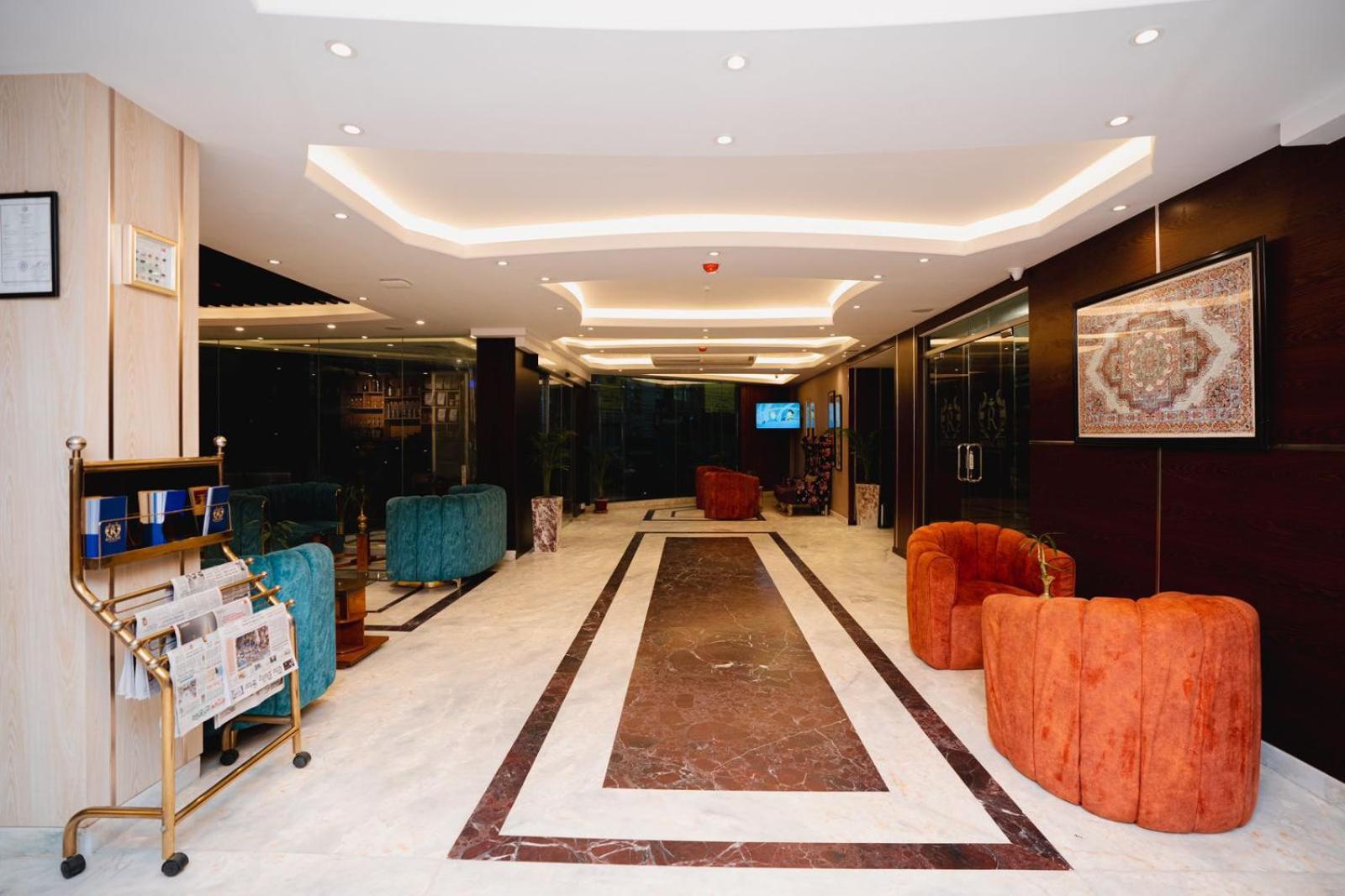 Royal Raj Hotel Rajshahi Bagian luar foto