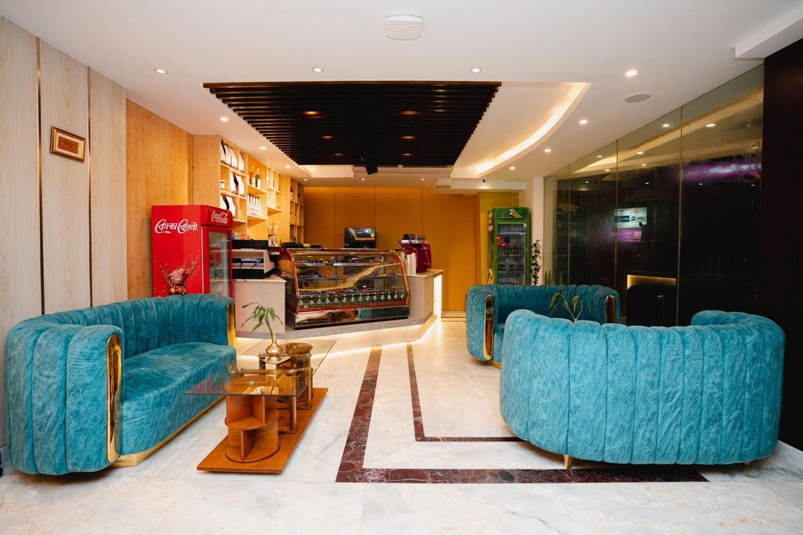 Royal Raj Hotel Rajshahi Bagian luar foto