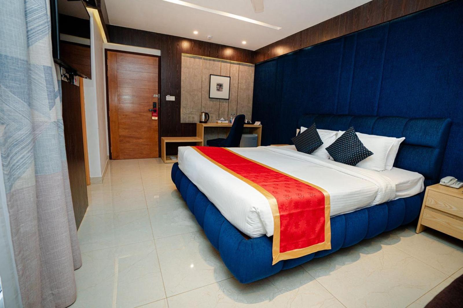 Royal Raj Hotel Rajshahi Bagian luar foto
