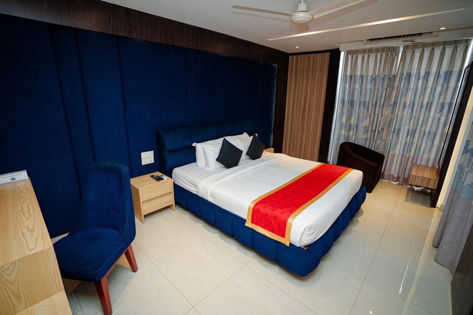 Royal Raj Hotel Rajshahi Bagian luar foto
