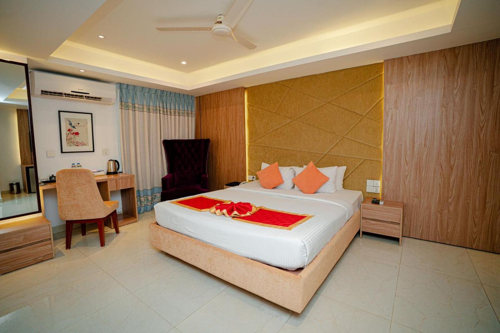 Royal Raj Hotel Rajshahi Bagian luar foto